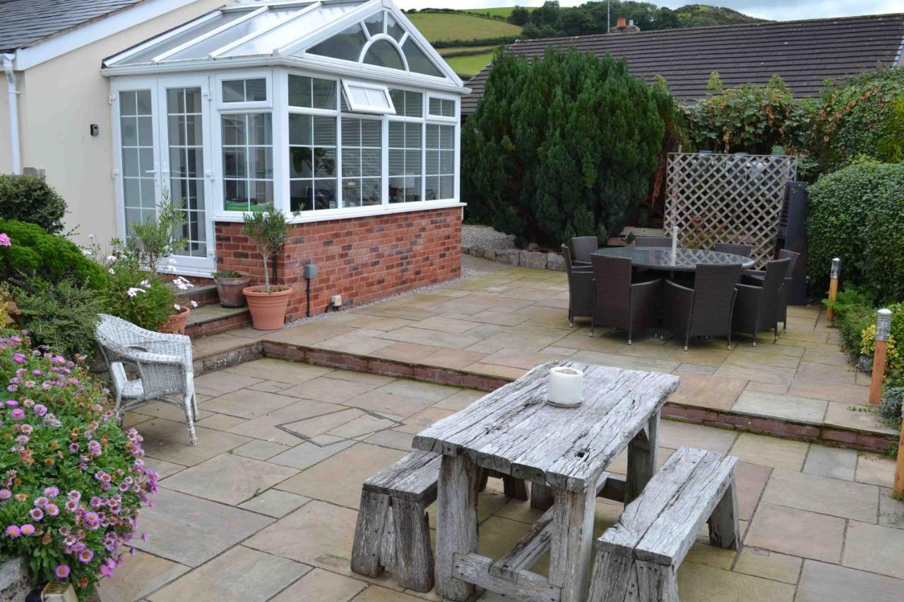 Ty Bach, 1 Bedroom With Hot Tub And Views * Bettws-yn-Rhos