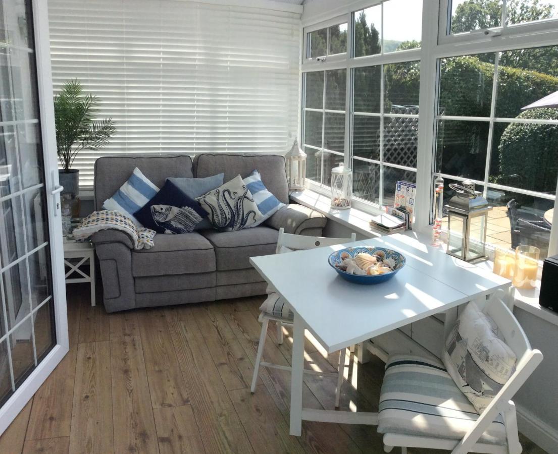 Holiday home Ty Bach, 1 Bedroom With Hot Tub And Views